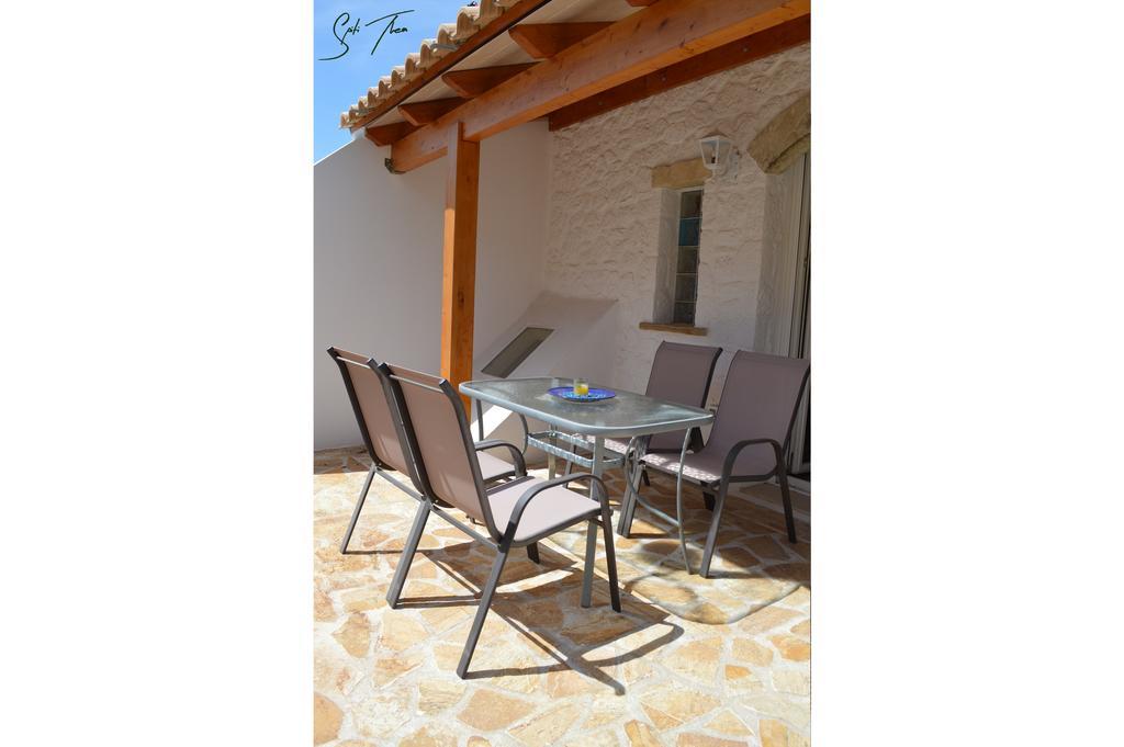Spiti Thea Διαμέρισμα Makrádes Εξωτερικό φωτογραφία